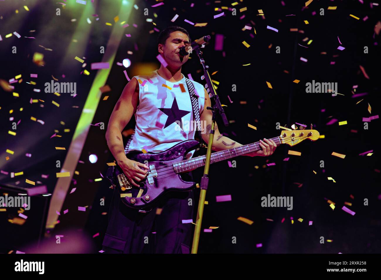 Mailand, Italien, 26. September 2023. Die australische Pop-Punk-Band 5 Seconds of Summer tritt live im Mediolanum Forum in Mailand auf. Credits: Maria Laura Arturi / Alamy Live News Stockfoto