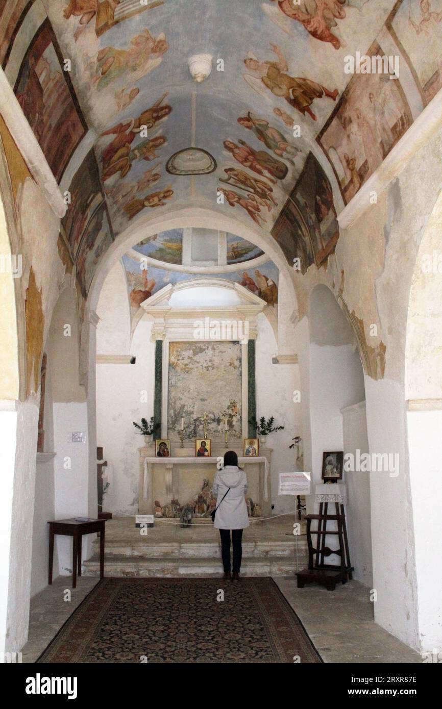Locorotondo, Italien. Das Innere der Chiesa di San Nicola aus dem 17. Jahrhundert. Stockfoto