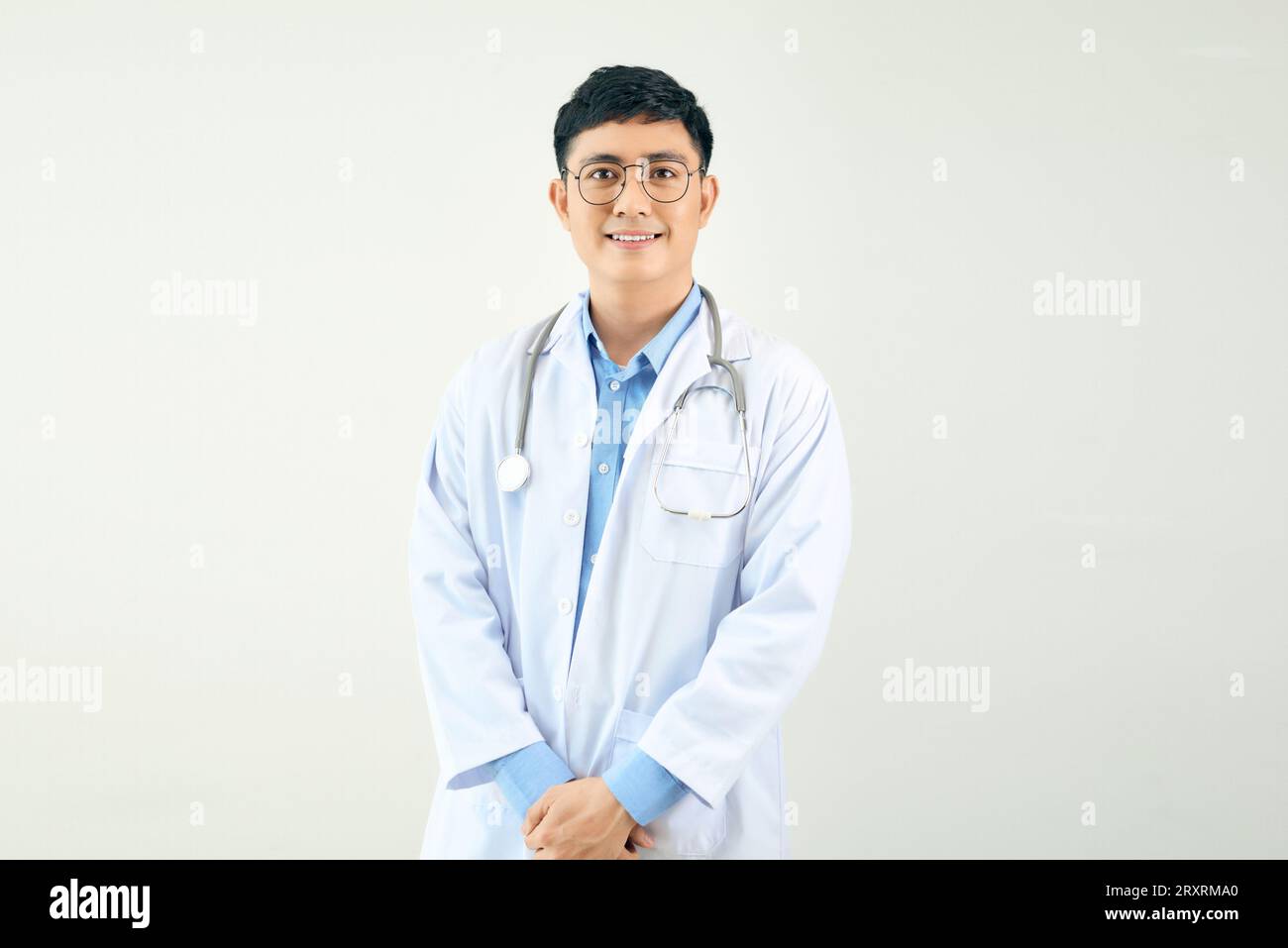 Eine horizontale Aufnahme des männlichen Gesundheitspersonals Stockfoto