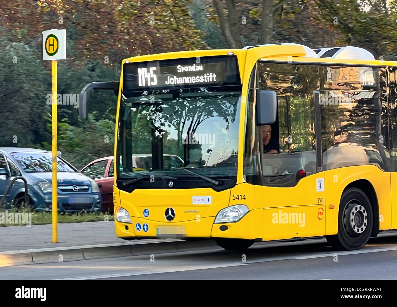 M45 Buslinie Bus Der BVG In Berlin Spandau *** M45 Buslinie Bus Der BVG ...