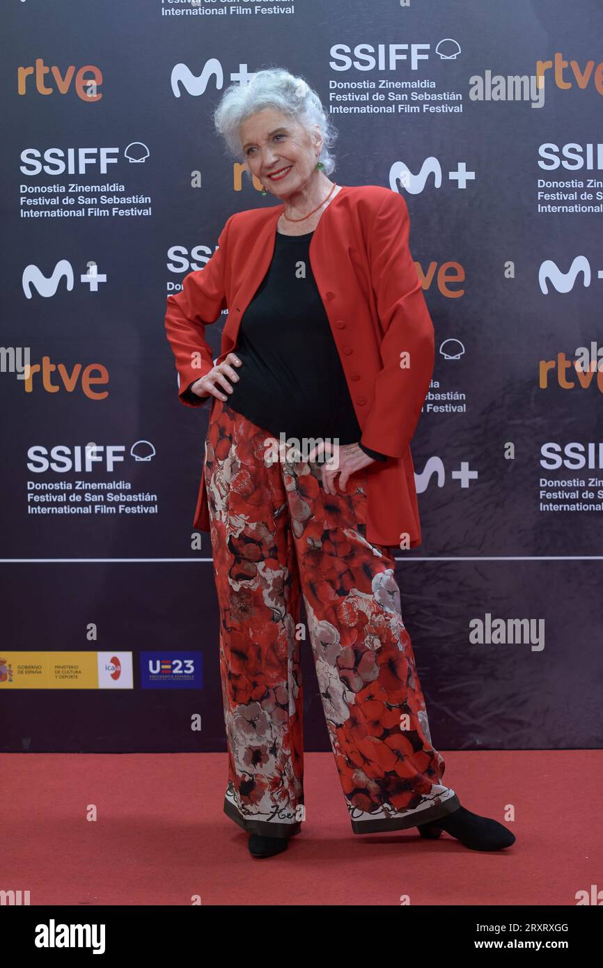 San Sebastian, Spanien. 26. September 2023 Maris Paredes auf dem roten Teppich zur Premiere von „UN Amor“ während des 71. San Sebastian International Film Festival im Kursaal am 26. September 2023 in San Sebastian, Spanien. (Foto von COOLMedia/NurPhoto) Stockfoto