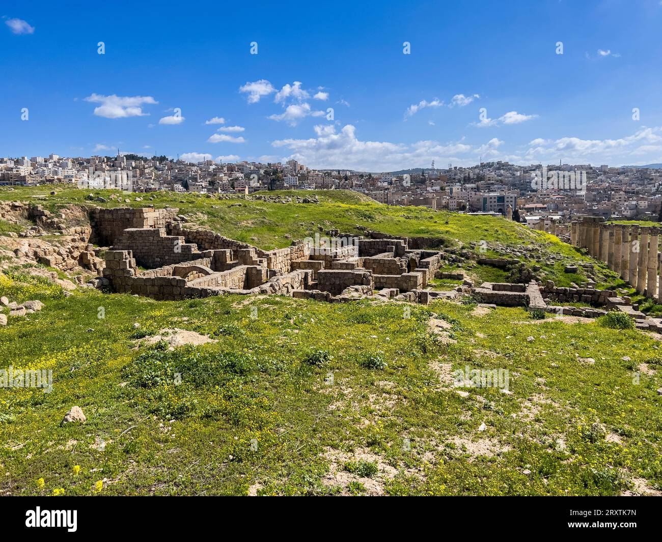 Die antike Stadt Jerash, die vermutlich 331 v. Chr. von Alexander dem Großen gegründet wurde, Jerash, Jordanien, Naher Osten Stockfoto