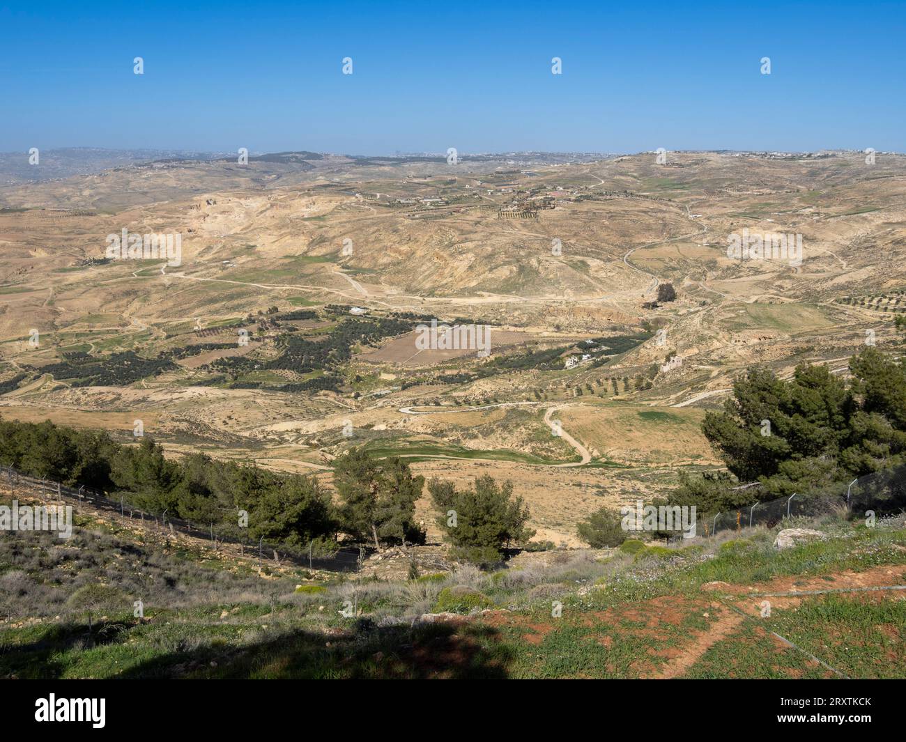 Der Berg Nebo, der in der Bibel als der Ort erwähnt wird, an dem Moses vor seinem Tod einen Blick auf das Gelobte Land, Jordanien, Naher Osten gewährt wurde Stockfoto