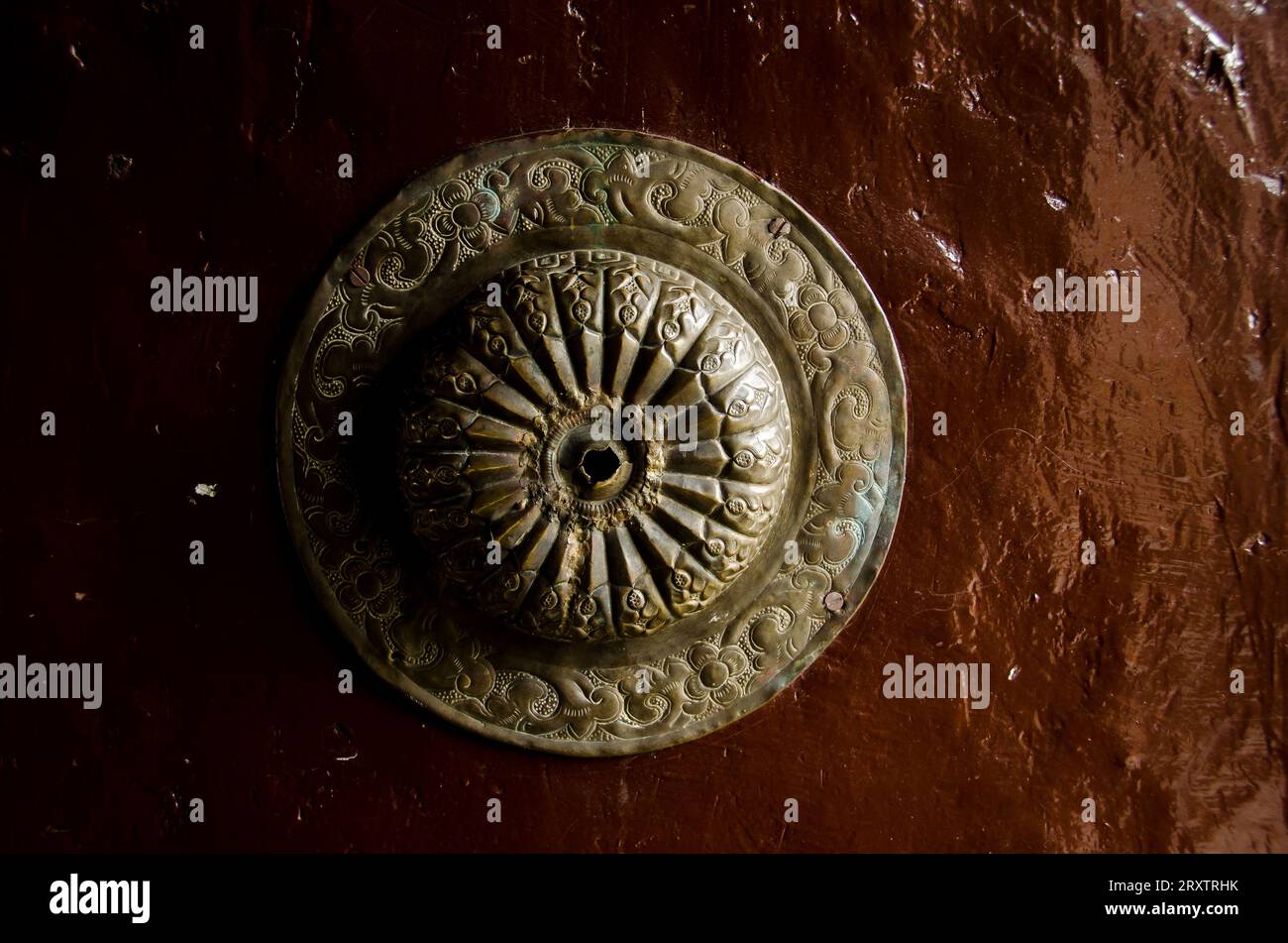 Altes Detail einer Tür in ladakh, indien Stockfoto