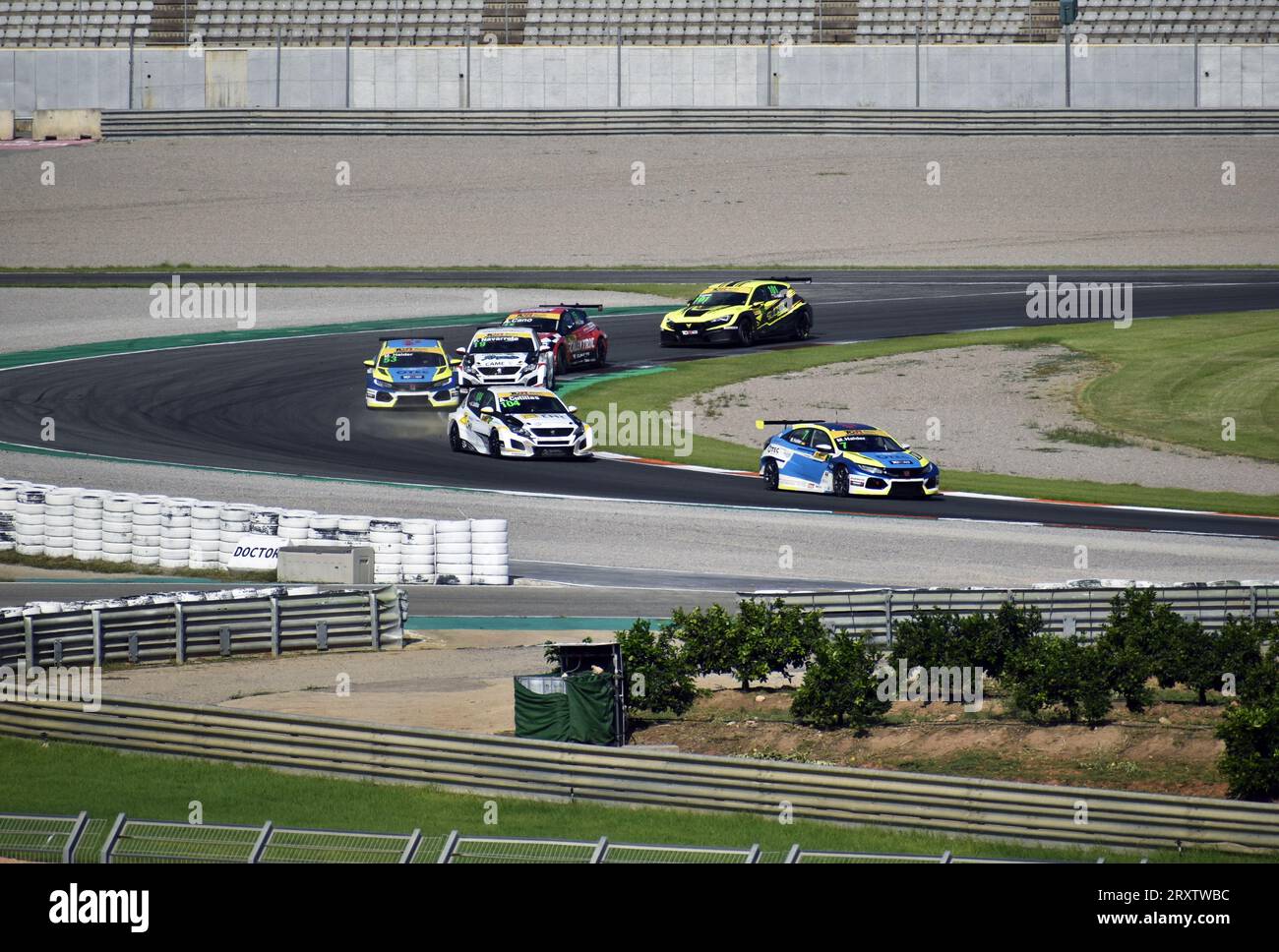 Aufregende TCR-Rennen auf dem Ricardo Tormo Circuit, Cheste Stockfoto