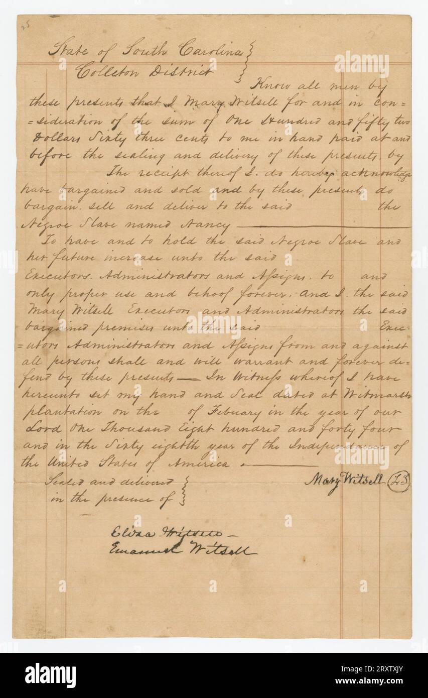 Bill of Sale handgeschrieben in schwarzer Tinte auf liniertem Papier. Das Dokument bezieht sich auf den Verkauf einer Frau namens Nancy für $152.63. Datiert vom Februar 1844, aus dem Colleton District von South Carolina. Das Dokument wurde auf der Witmarsh Plantation geschrieben. Der Käufer ist nicht benannt. Die Verkäuferin ist Mary Witsell. Das Dokument wurde von Mary Witsell und zwei Zeugen unterschrieben, ebenfalls mit dem Nachnamen Witsell. Zuvor in Vierteln gefaltet. Stockfoto