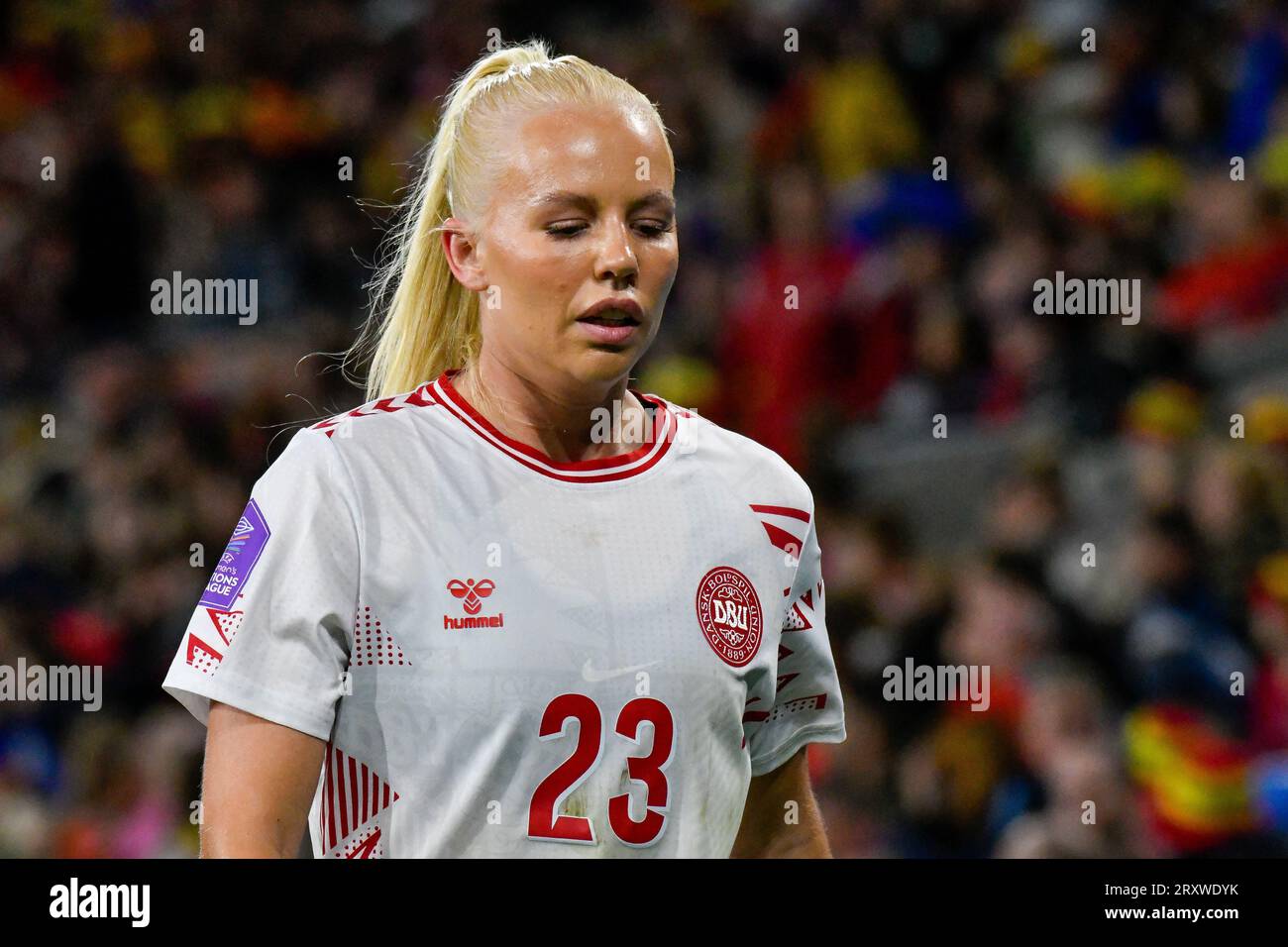 Cardiff, Wales. 26. September 2023. Sofie Svava aus Dänemark während des Spiels der UEFA Women's Nations League zwischen Wales und Dänemark im Cardiff City Stadium in Cardiff, Wales, Großbritannien am 26. September 2023. Quelle: Duncan Thomas/Majestic Media. Stockfoto