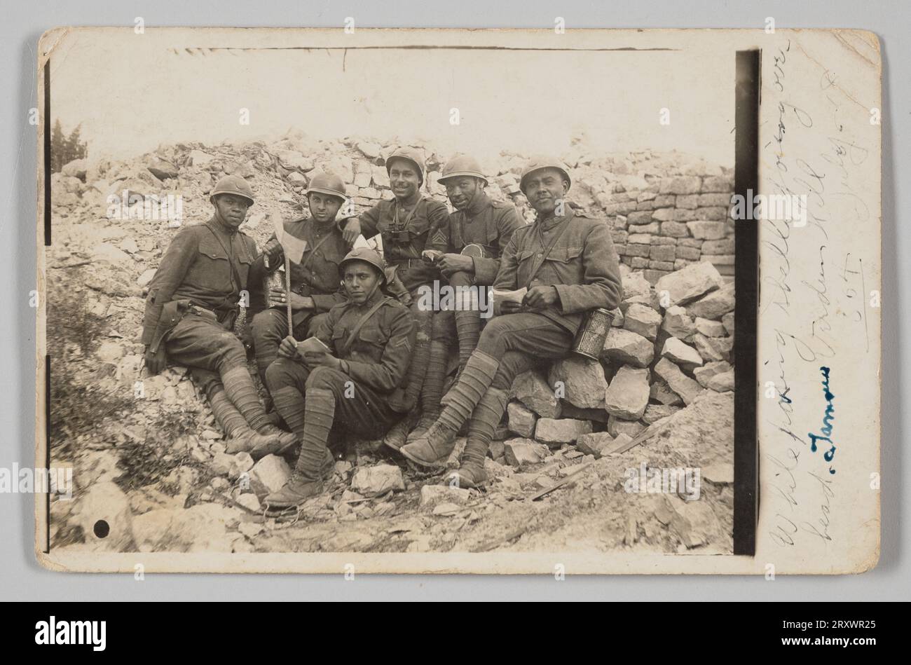 Fotografische Postkarte von Soldaten im Ersten Weltkrieg in Verdun Juli 1918 Stockfoto