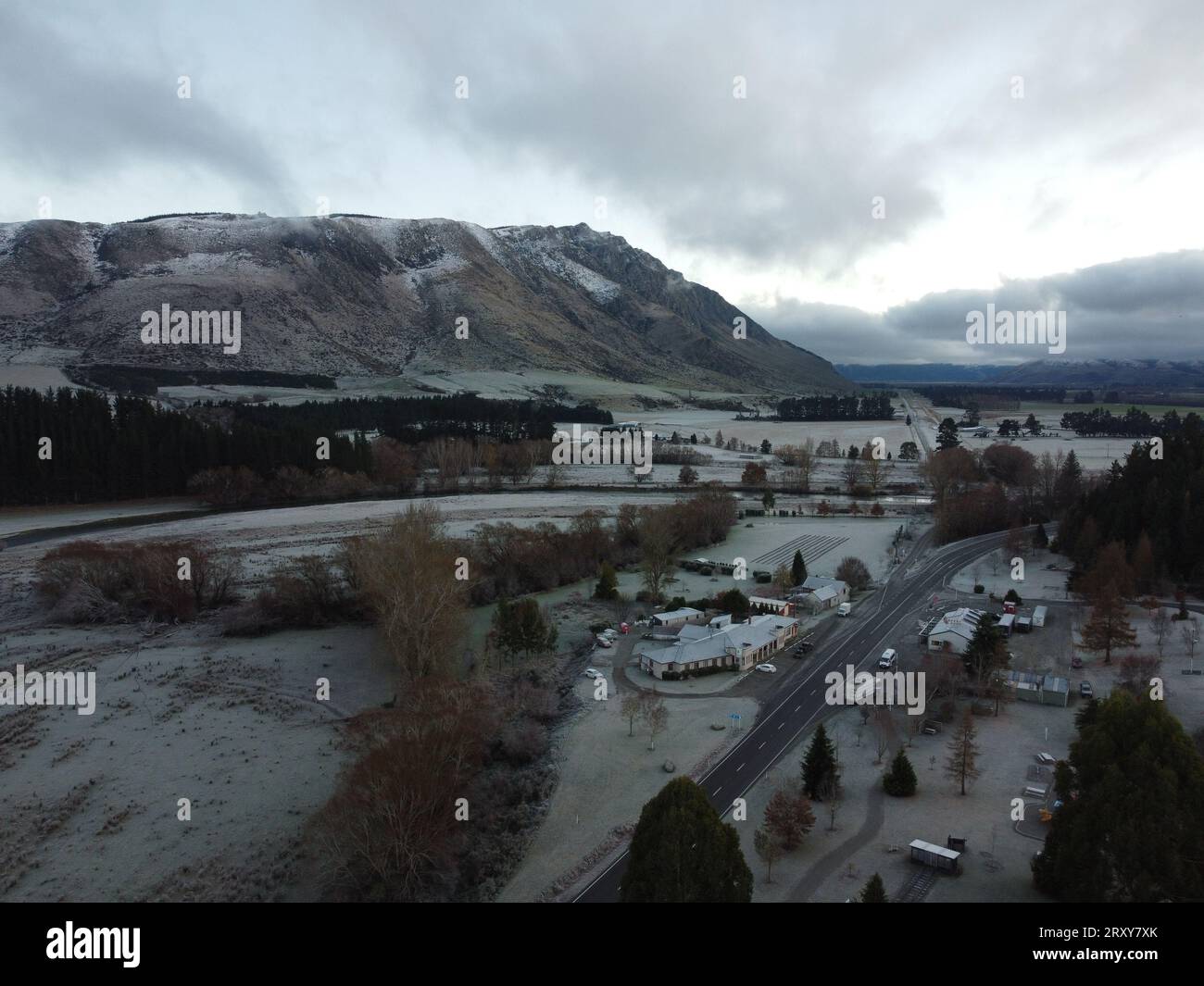 Drohnenaufnahme eines eisigen morgens über Central Otago bei Garston Stockfoto