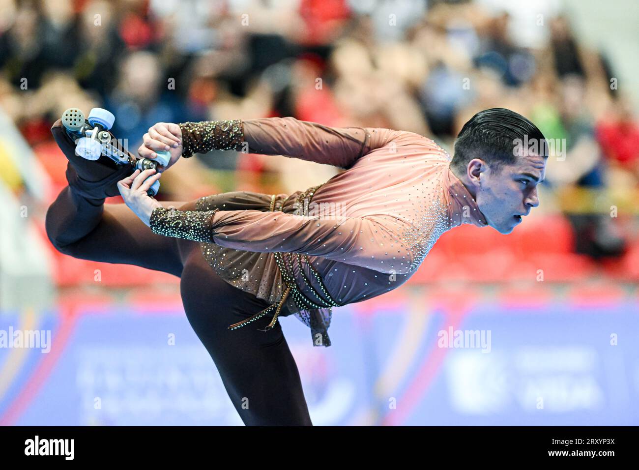 Pau GARCIA (ESP), während des Senior Men, Short Program, bei den Artistic Skating World Championships Ibagu-Tolima 2023, im Parque Deportivo Municipal, am 26. September 2023 in Ibagu, Kolumbien. (Foto: Raniero Corbelletti/AFLO) Stockfoto