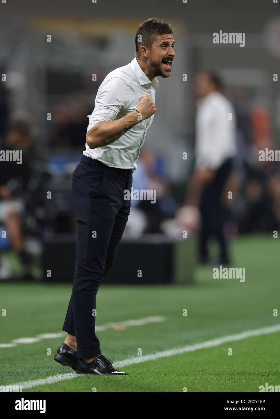 Mailand, Italien, 27. September 2023. Alessio Dionisi Cheftrainer der US Sassuoloreacts während des Spiels der Serie A in Giuseppe Meazza, Mailand. Auf dem Bild sollte stehen: Jonathan Moscrop / Sportimage Stockfoto