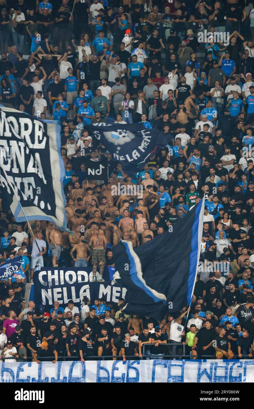 27. September 2023, Neapel, Kampanien, Italien: Während des italienischen Fußballspiels der Serie A SSC Napoli gegen den FC Udinese am 27. September 2023 im Diego Armando Maradona Stadion in Neapel. Im Bild: (Bild: © Fabio Sasso/ZUMA Press Wire) NUR REDAKTIONELLER GEBRAUCH! Nicht für kommerzielle ZWECKE! Stockfoto