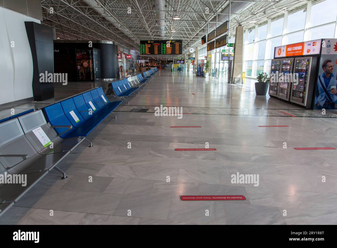 Europa, Spanien, Kanarische Inseln, Fuerteventura. Puerto del Rosario. Der Flughafen Fuerteventura El Matorral ist während des COVID-Zeitraums desertiert Stockfoto