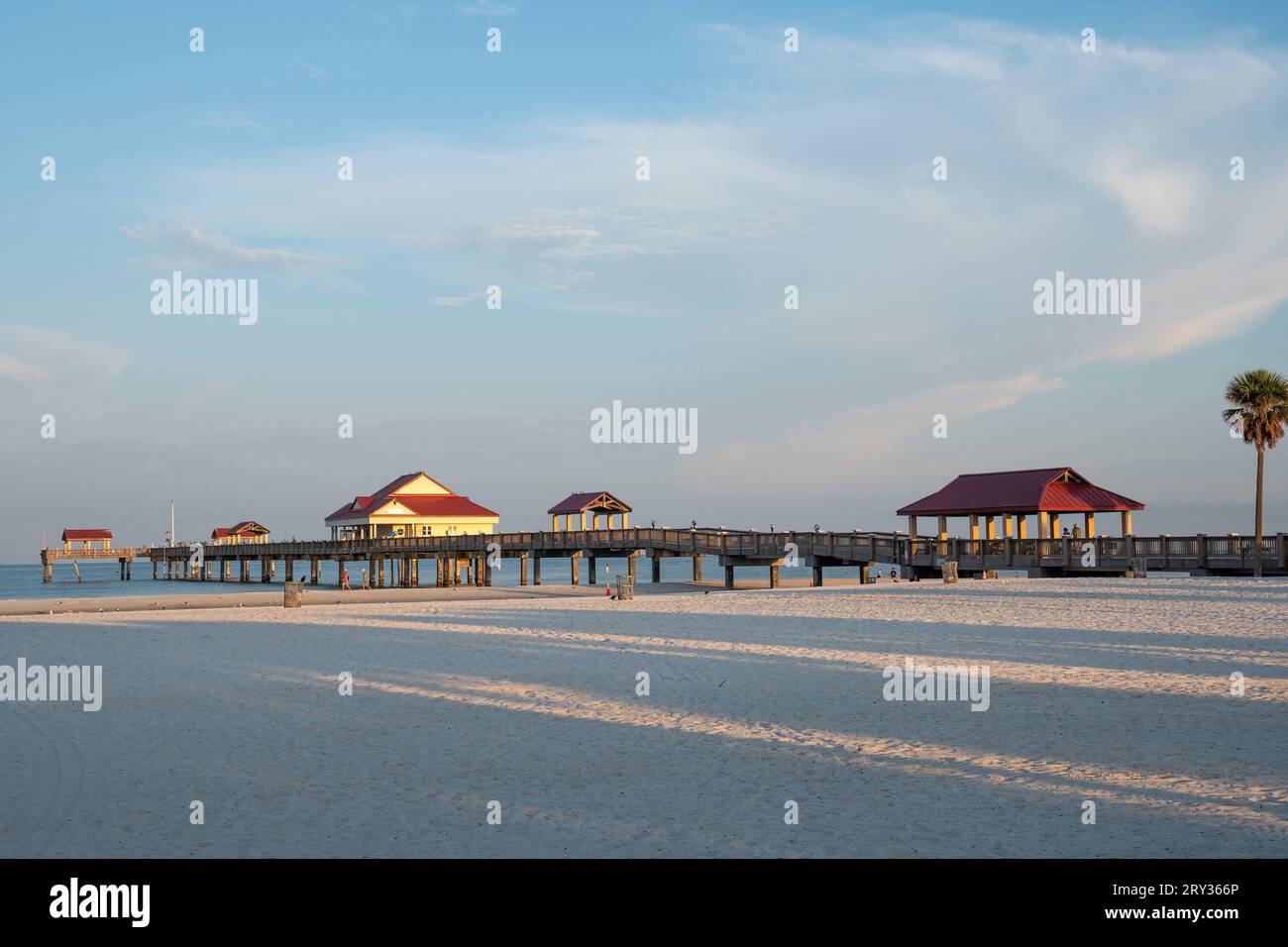 Clearwater Beach umfasst ein Resort- und ein Wohngebiet auf einer Barriereinsel im Golf von Mexiko im Pinellas County an der West-zentralen Küste Stockfoto