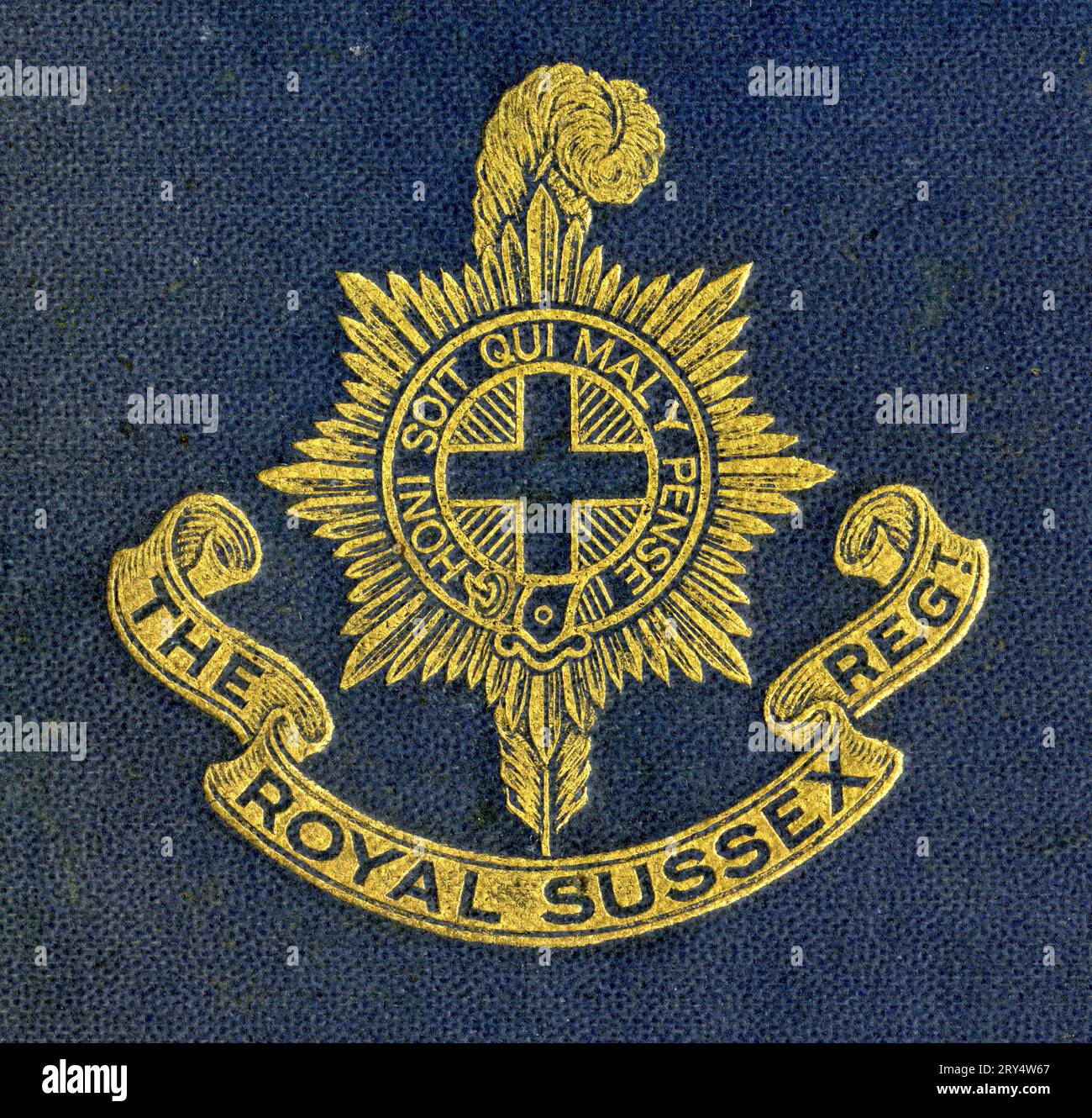 Beleuchtetes Logo des Royal Sussex Regiments Stockfoto