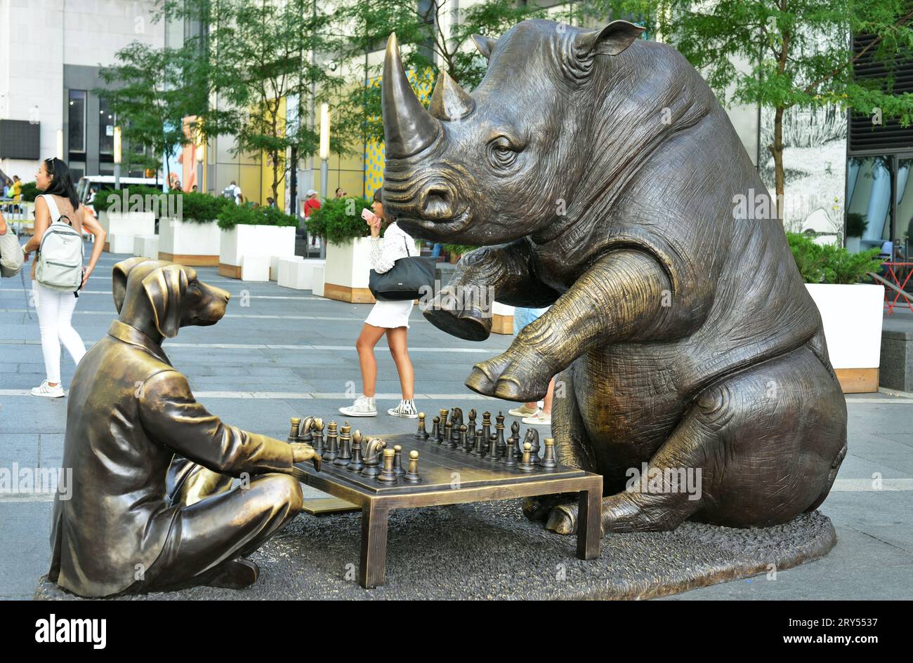 Tierskulpturen von Gillie und Marc in Lower Manhattan, New York, USA Stockfoto