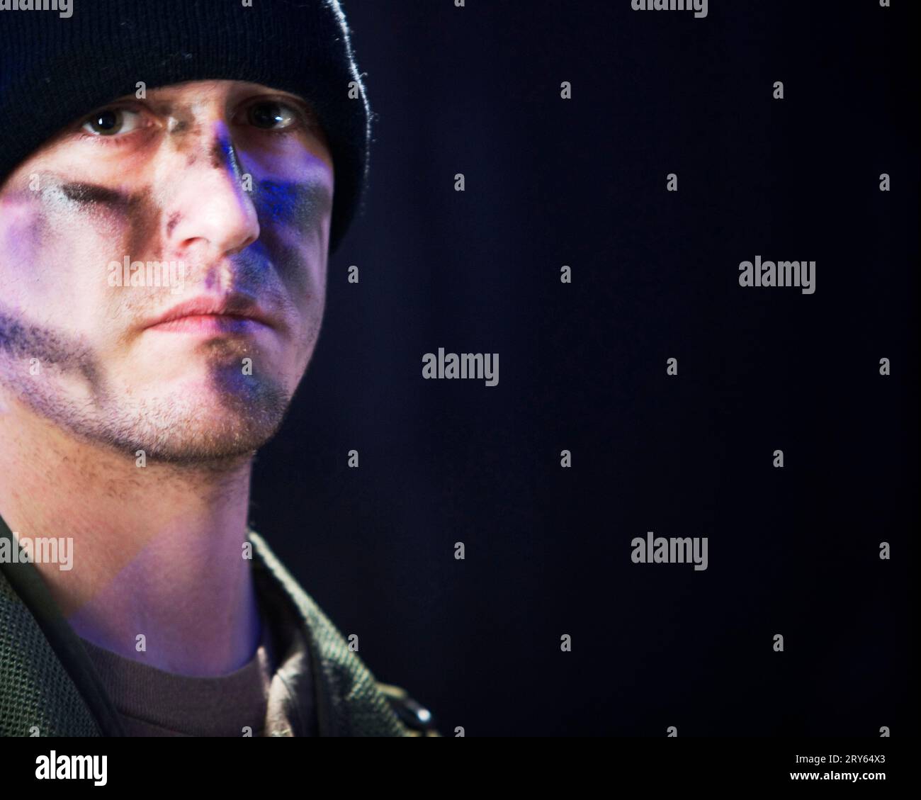 Porträt eines jungen Soldaten. Stockfoto