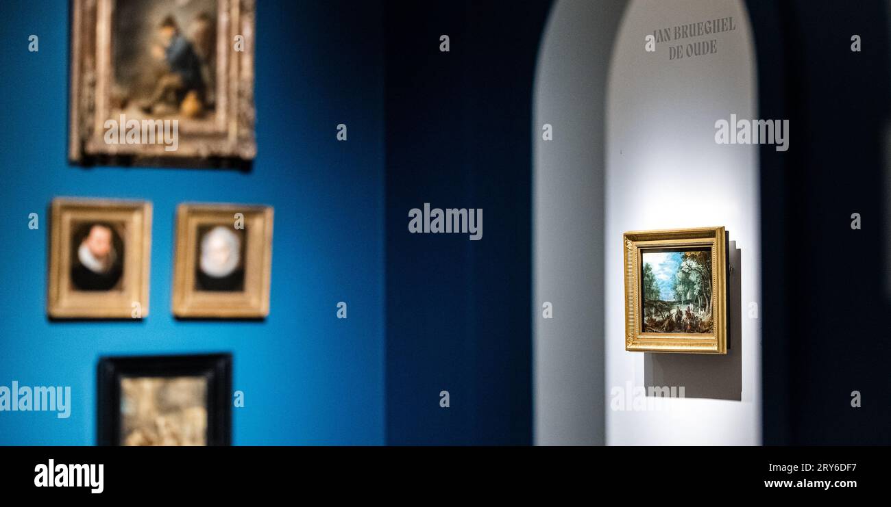 DEN BOSCH - das Noordbrabants Museum zeigt in der Ausstellung Brueghel: Das Familientreffen etwa achtzig Werke von fünf Generationen der Brueghel-Malerfamilie. Museen und Sammler aus dem in- und Ausland haben Werke verliehen, um diese Ausstellung zu ermöglichen. ANP ROB ENGELAAR niederlande aus - belgien aus Stockfoto