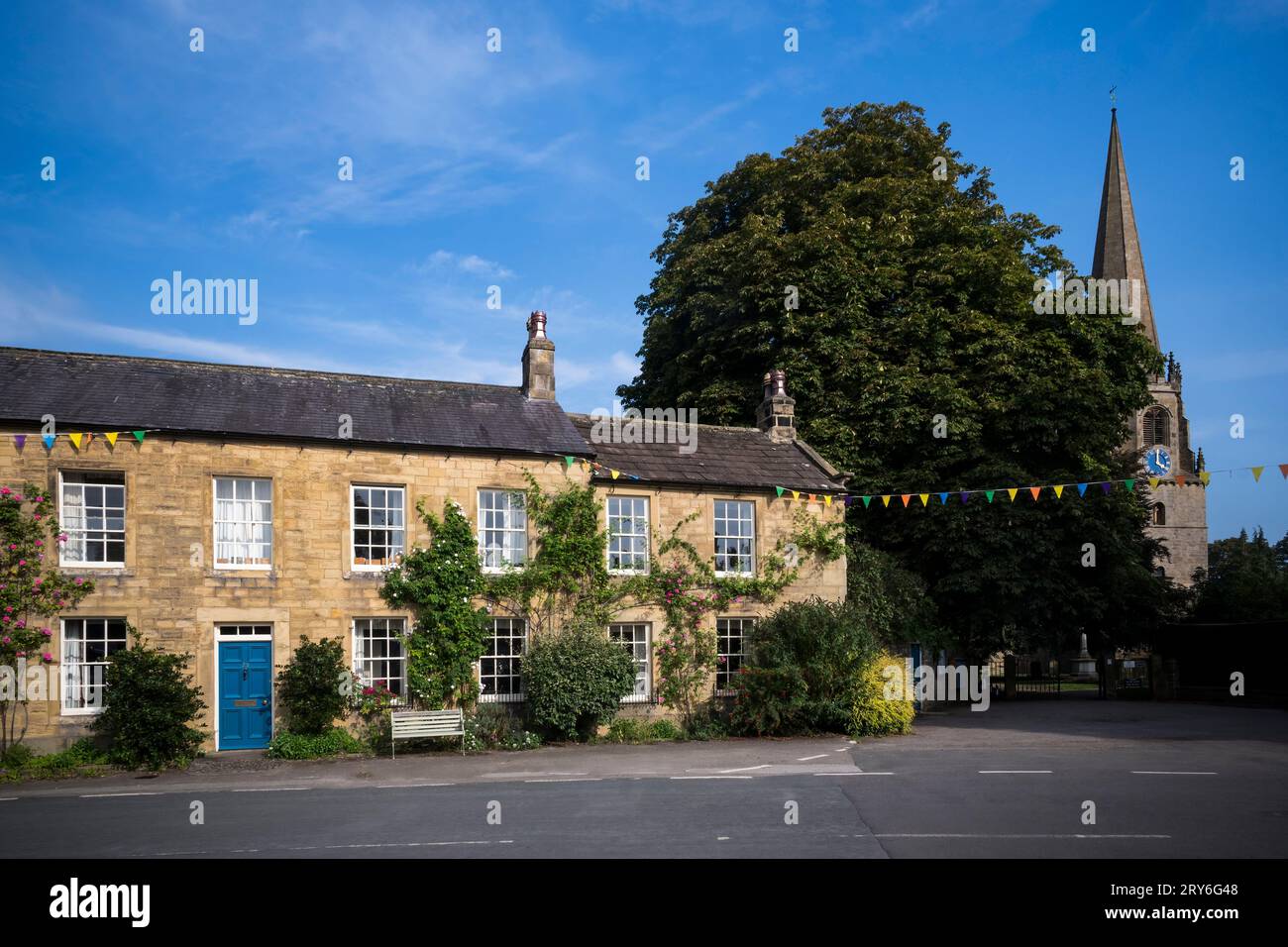 Masham in North Yorkshire, berühmt für den größten Stadtplatz Stockfoto