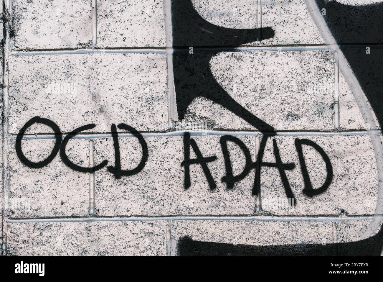 Graffiti-OCD-Zwangsstörung, ADHS-Aufmerksamkeitsdefizit-Hyperaktivitätsstörung. Stockfoto