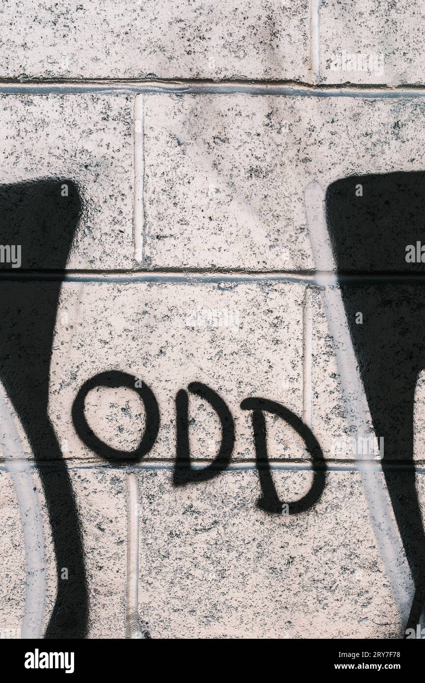 Graffiti mit der Schreibweise des Wortes ODD oder Abkürzung für oppositionelle Defiant-Störung. Stockfoto