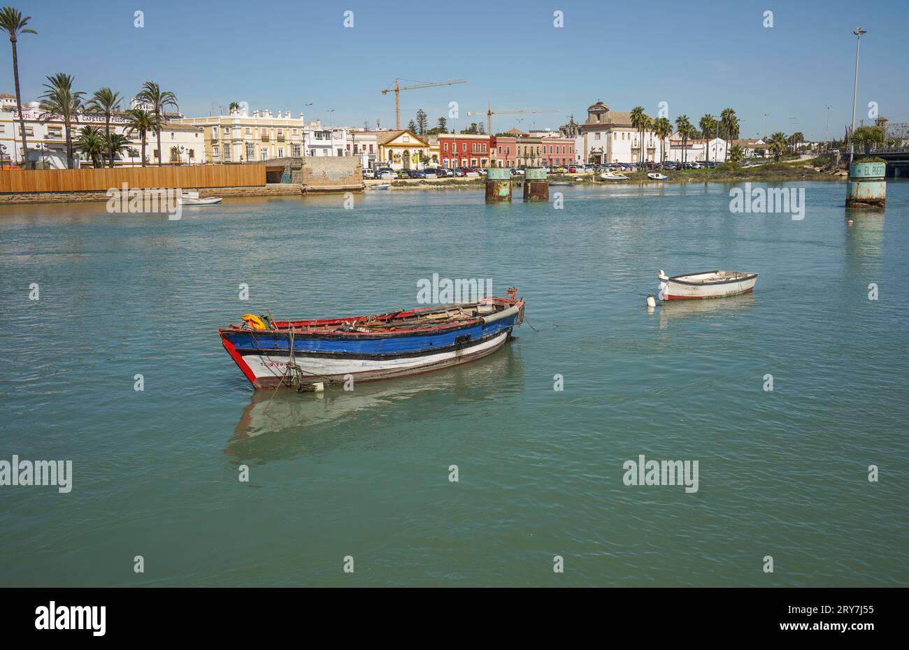 Fluss Guadalete in El Puerto de Santa Maria, Provinz Cadiz, Andalusien, Spanien. Stockfoto