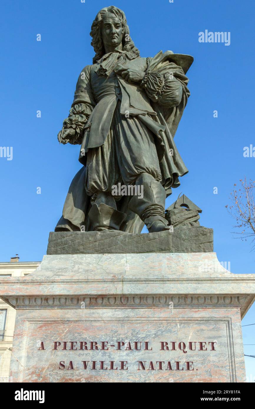 Statue von Pierre Paul Riquet, Gründer des Canal du Midi. Beziers, Occitanie, Frankreich Stockfoto