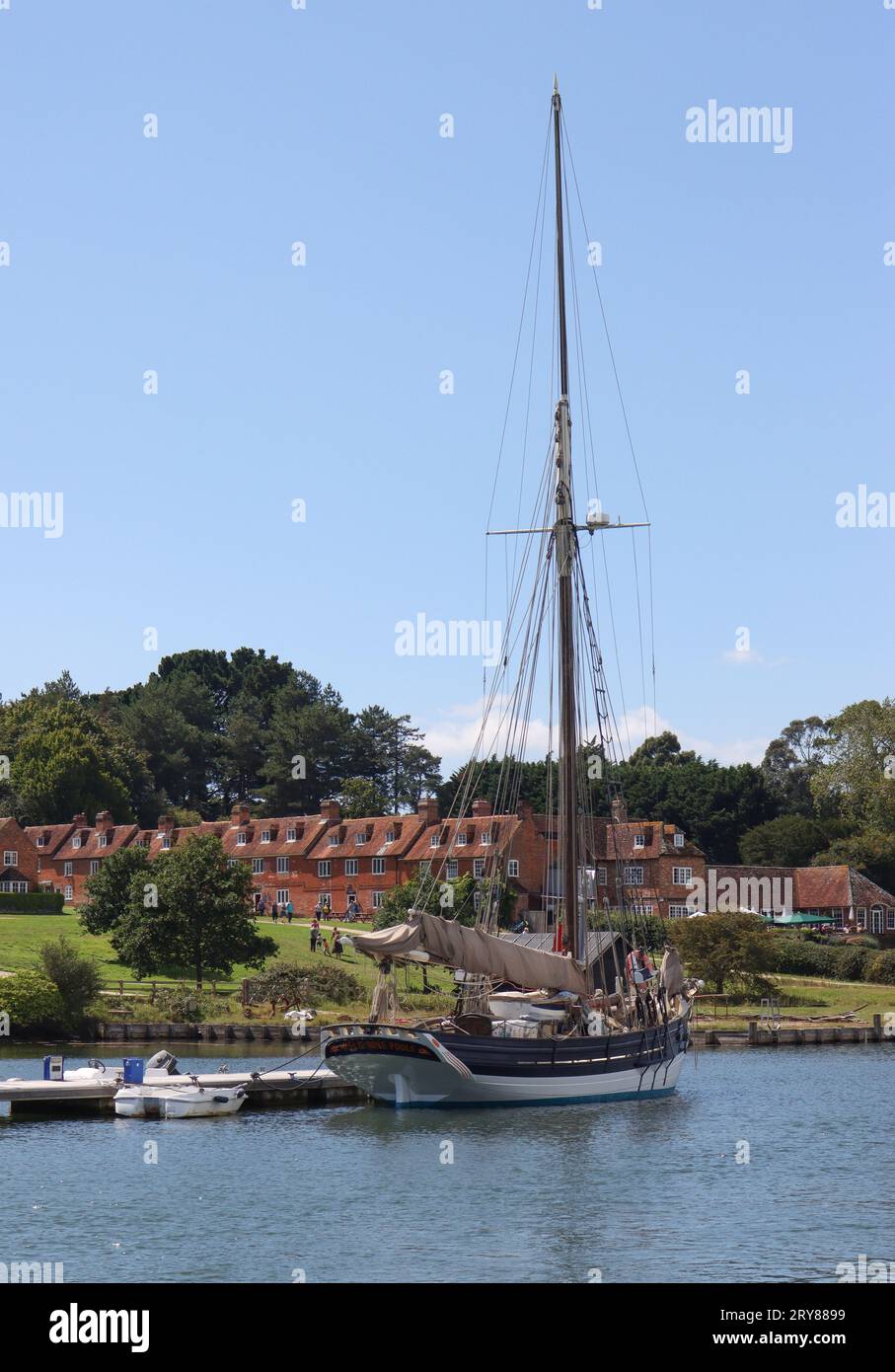 Beaulieu River mit Blick auf Buckler’s Hard im New Forest, Hampshire, UK Stockfoto