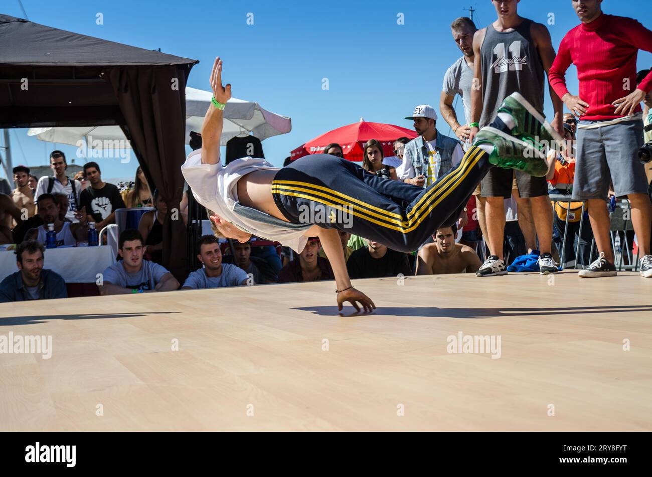 B-Boying Crews warm-up Stockfoto