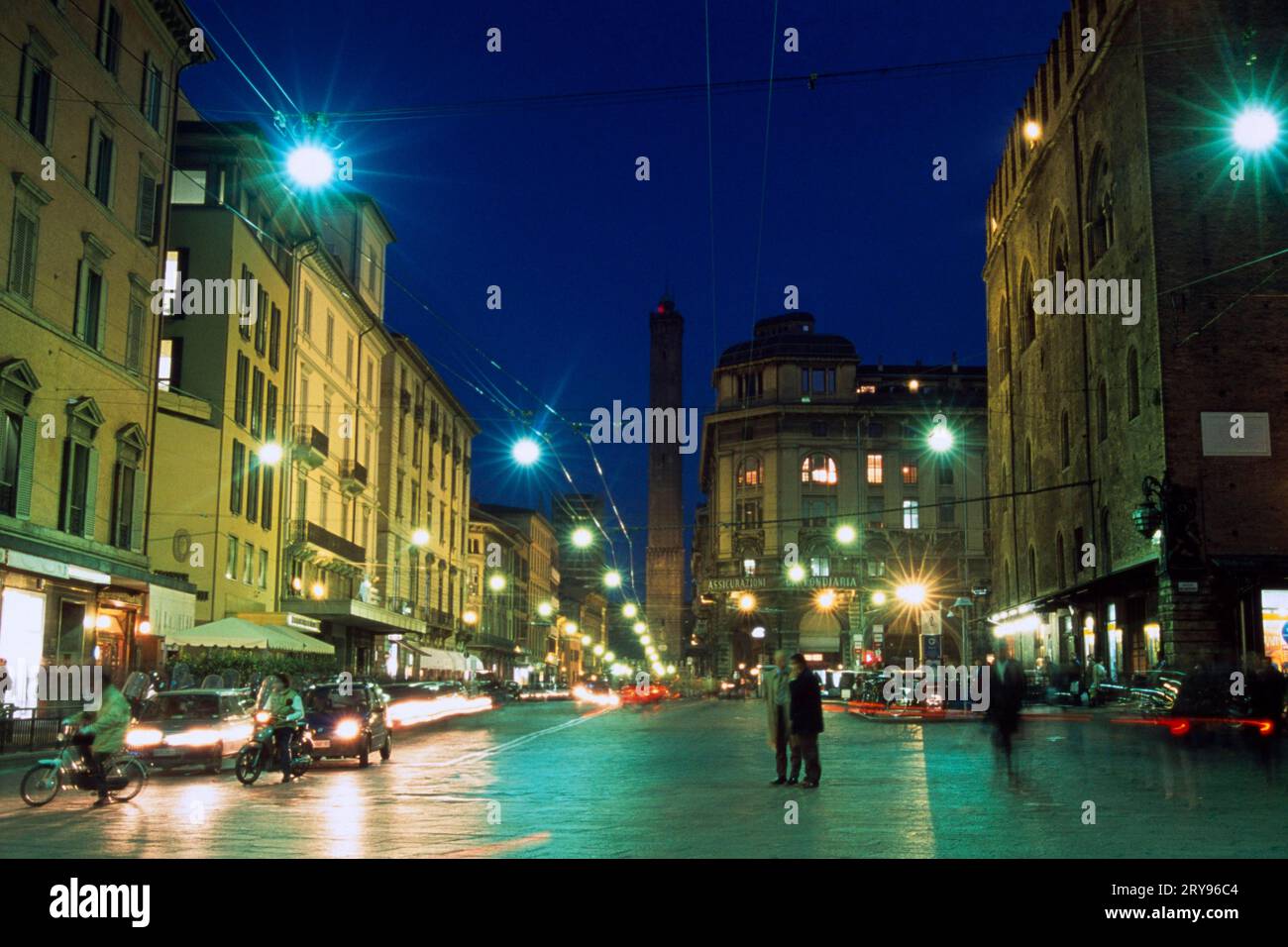 über ugo bassi Fotos und Bildmaterial in hoher Auflösung Alamy