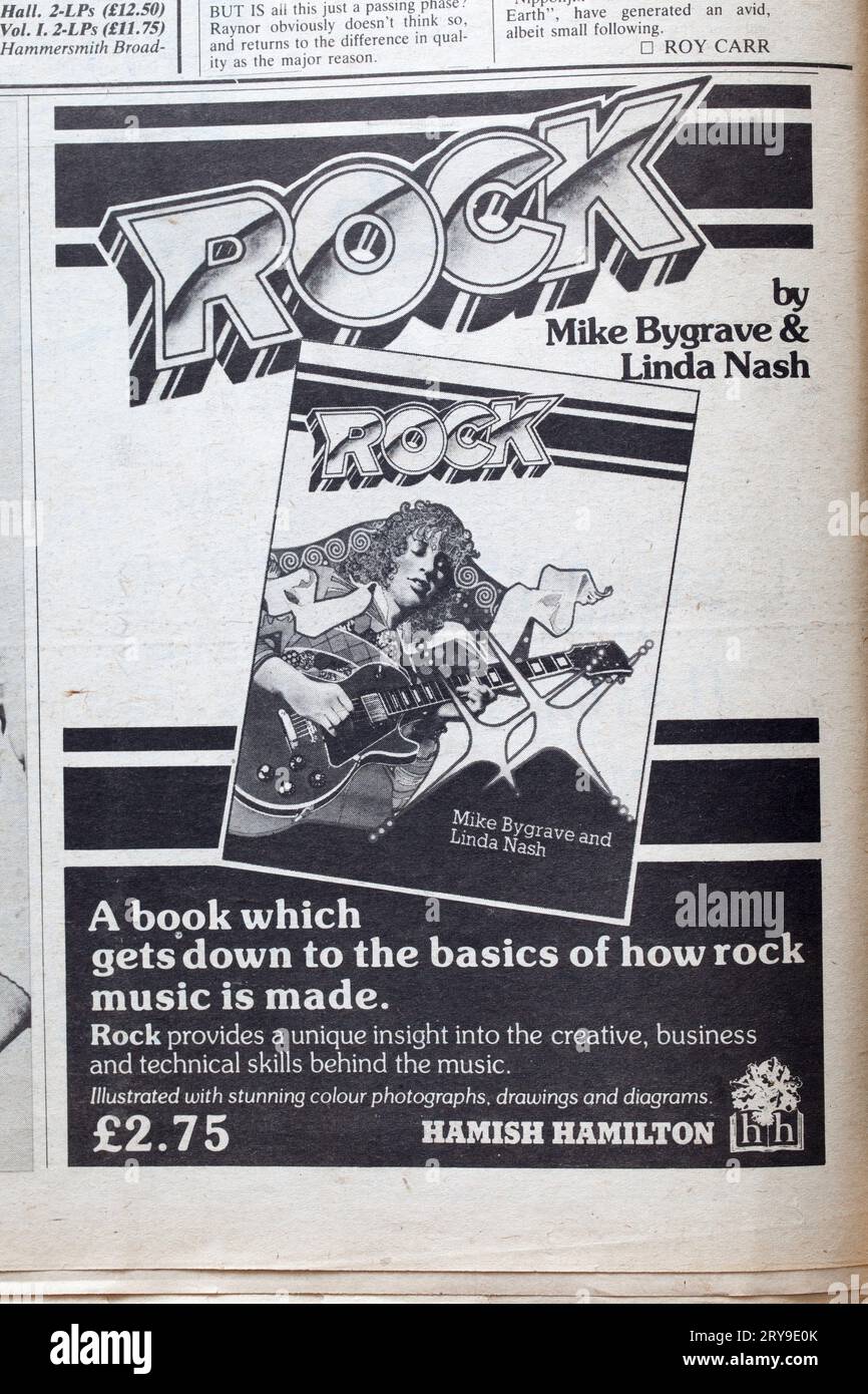 Werbespot für das Buch über Rockmusik in der 1970er-Ausgabe von New Musical Express oder NME Stockfoto
