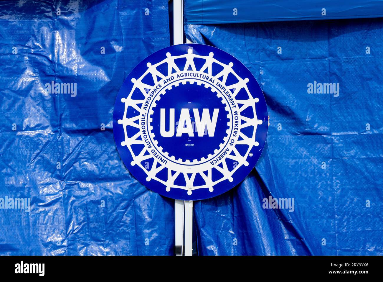 United Auto streikt im Stellantis Parts Distribution Center in Plymouth