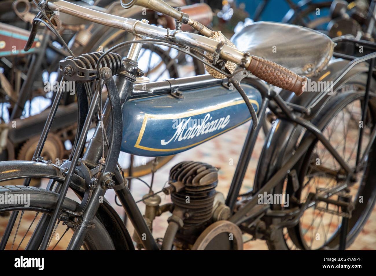 French classic motor bike -Fotos und -Bildmaterial in hoher Auflösung –  Alamy