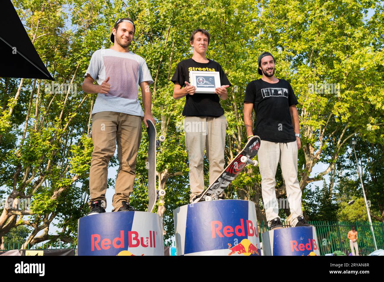 Profi-Podium bei der 2nd Stage DC Skate Challenge von Fuel TV Stockfoto