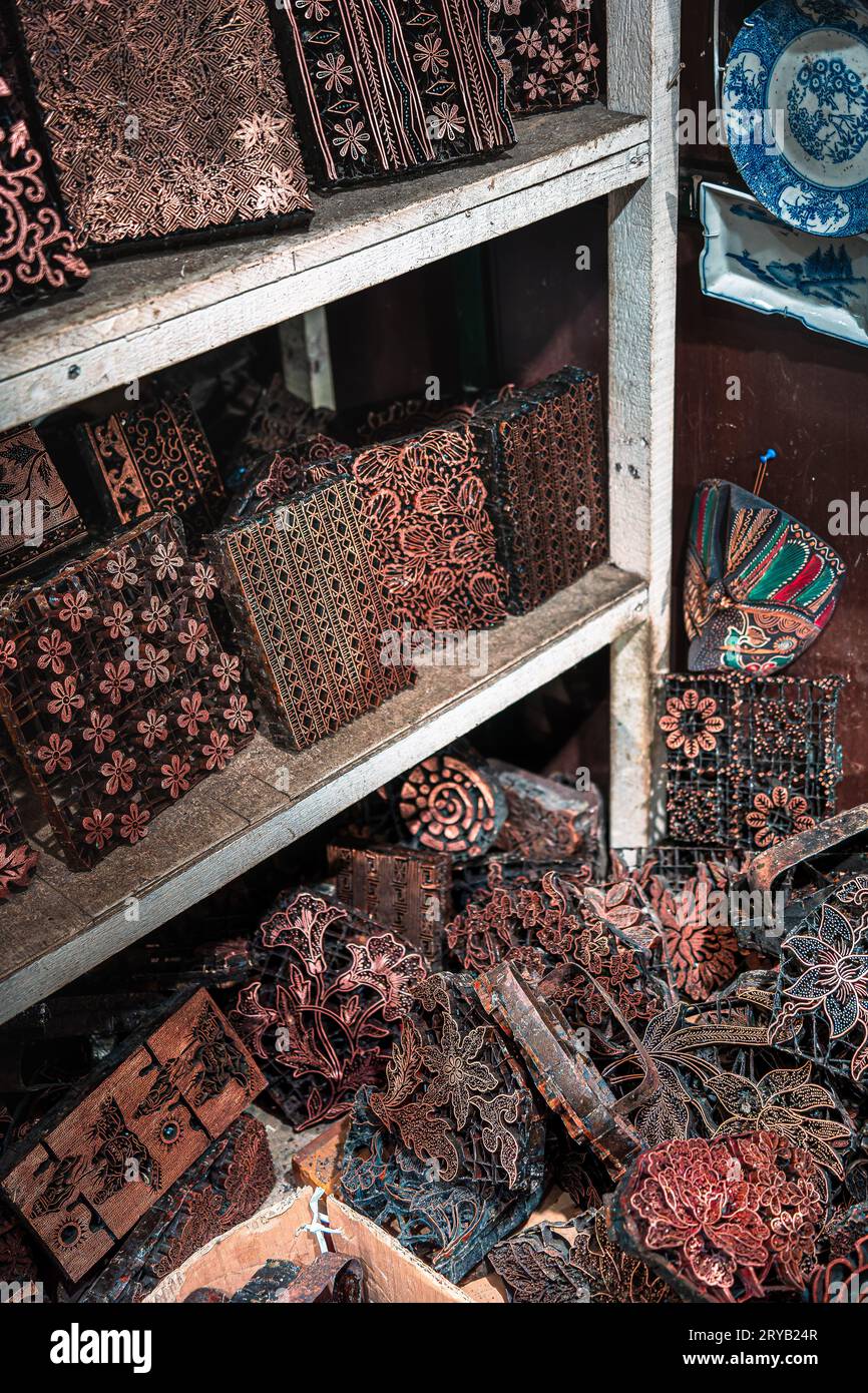 Indonesische Batikstempel Aus Metall Stockfoto