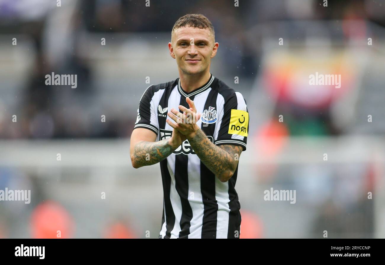 Kieran Trippier von Newcastle United während des Spiels der Premier League zwischen Newcastle United und Burnley in St. James's Park, Newcastle am Samstag, den 30. September 2023. (Foto: Michael Driver | MI News) Credit: MI News & Sport /Alamy Live News Stockfoto