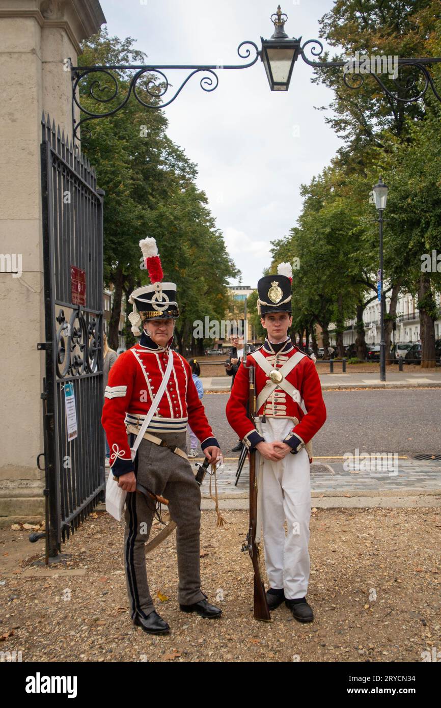 London, Großbritannien. September 2023 30. Chelsea History Festival mit Römern, Sachsen und Wasserloo-Fans. Nachstellungen von Sächsischen, Römern und Waterloo entdeckten eine Wohltätigkeitsorganisation, die Veteranenpflege durch Archäologie des Waterloo Battlefield unterstützte. Quelle: Peter Hogan/Alamy Live News Stockfoto