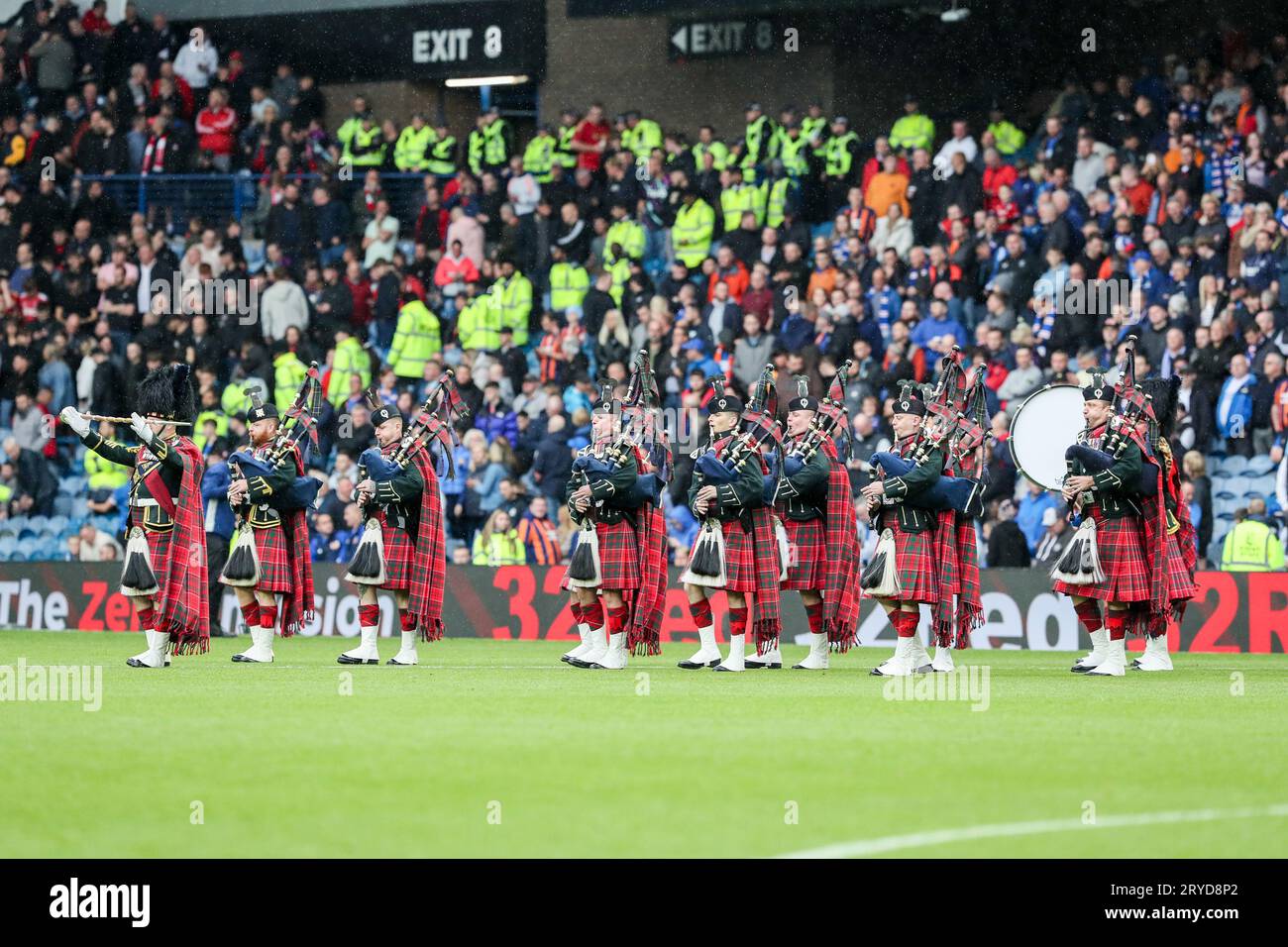 30. September 23. Glasgow, Großbritannien. Der Rangers FC spielt Aberdeen FC im Ibrox Stadium, in seinem vierten Spiel in 10 Tagen. Die Rangers brauchen die 3 Punkte, um in der Nähe der Spitze der Liga zu bleiben, aber die erste Mannschaft ist erschöpft, weil eine Reihe von Spielern verletzt sind und nicht gespielt werden können. Quelle: Findlay/Alamy Live News Stockfoto