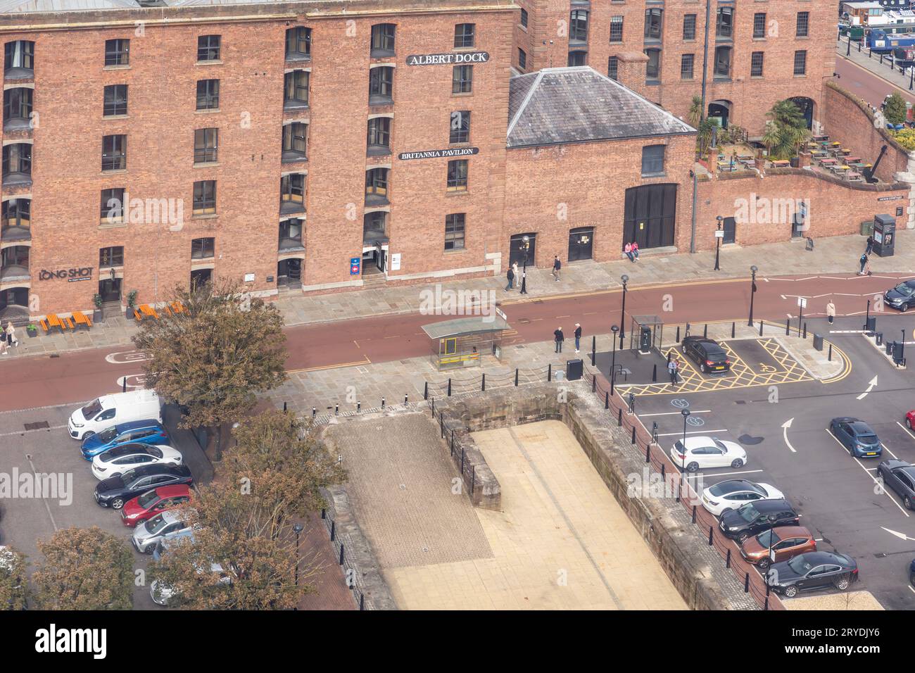 Liverpool, vereinigtes Königreich 16. Mai 2023 Royal Albert Dock Luftaufnahme in Liverpool, Merseyside, Großbritannien Stockfoto