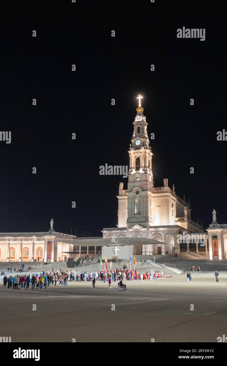 Die Basilika unserer Lieben Frau vom Rosenkranz in Fatima, Portugal Stockfoto