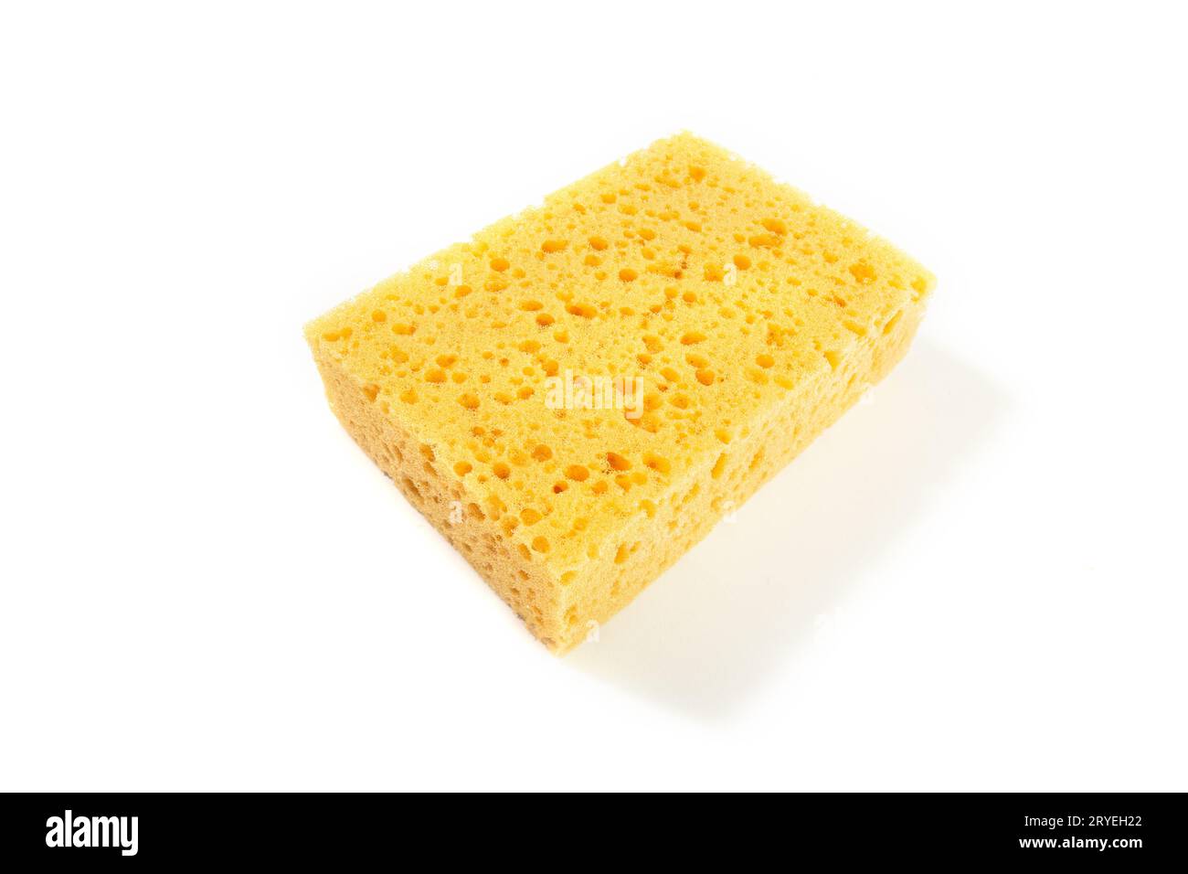 Gelben Schwamm auf weißem Hintergrund Stockfoto