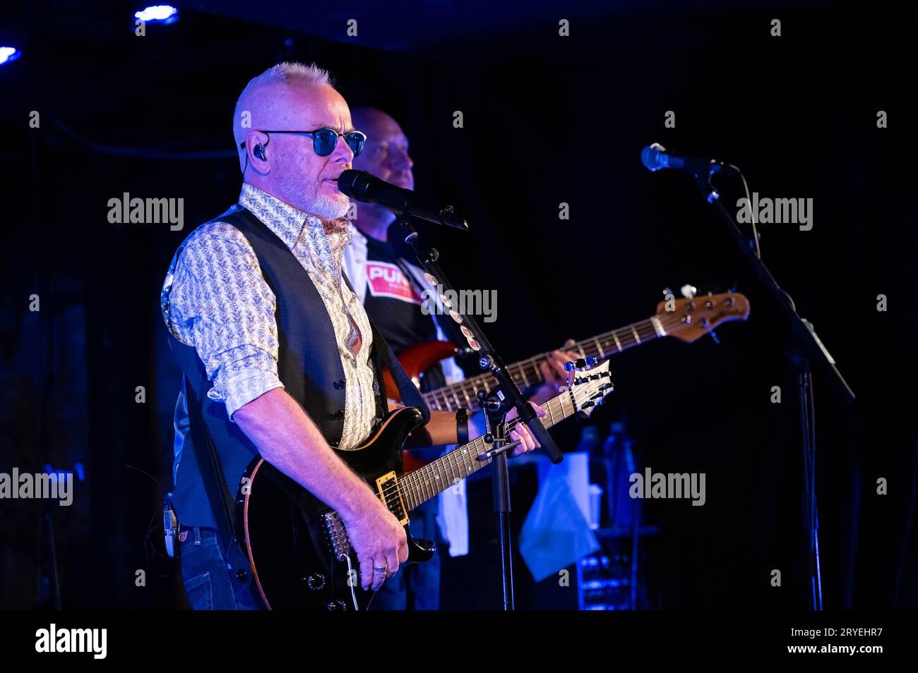 Fotos von Nik Kershaw, der am 29. September 2023 im Oran Mor Glasgow auftrat Stockfoto