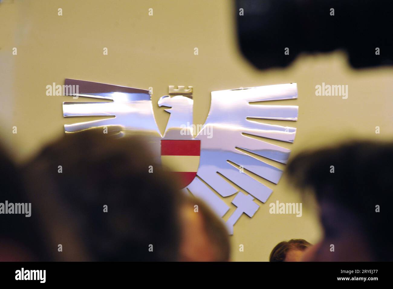 Wappen der Republik Österreich Stockfoto