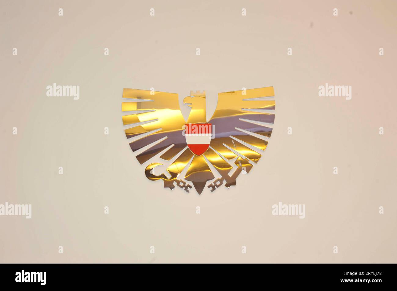 Wappen der Republik Österreich Stockfoto