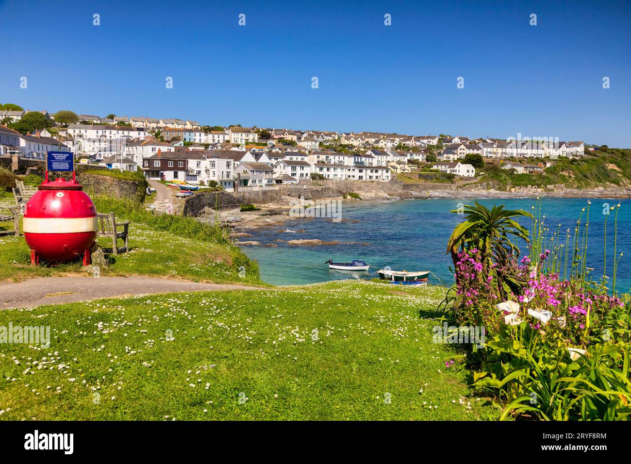 26. Mai 2023: Portscatho, ein Küstenort auf der Halbinsel Roseland, Cornwall, Großbritannien. Berühmt als Künstlerkolonie. Stockfoto