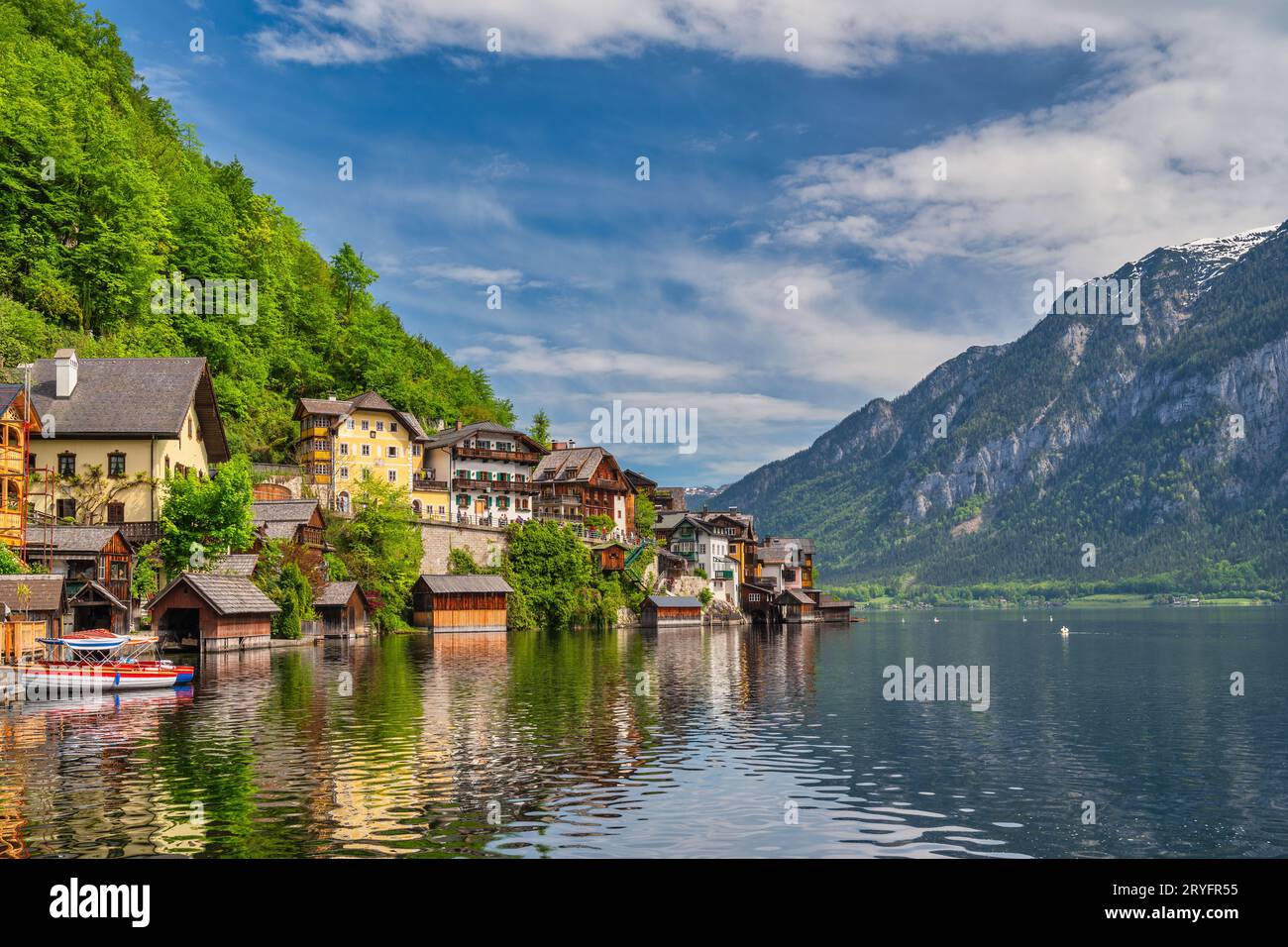 Hallstatt, Österreich, Natur Landschaft von Hallstatt Dorf mit Blick auf den See und die Berge Stockfoto