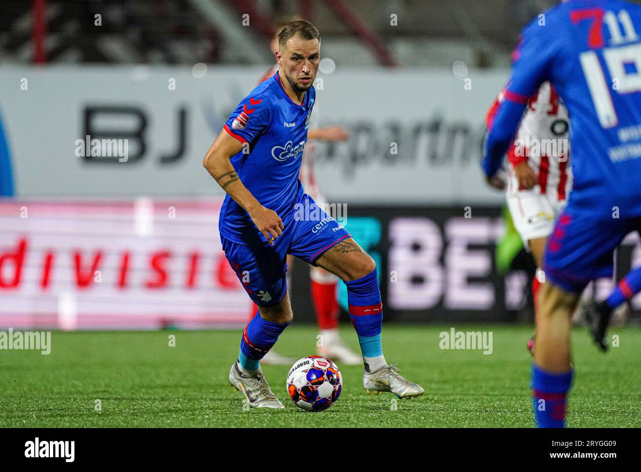 Oss, Niederlande. September 2023 29. OSS, NIEDERLANDE - SEPTEMBER 29: Desley Ubbink vom FC Emmen während des niederländischen Keukenkampioendivisie-Spiels zwischen TOP Oss und FC Emmen im Frans Heesen Stadion am 29. SEPTEMBER 2023 in Oss, Niederlande. (Foto: Jeroen Meuwsen/Orange Pictures) Credit: dpa/Alamy Live News Stockfoto