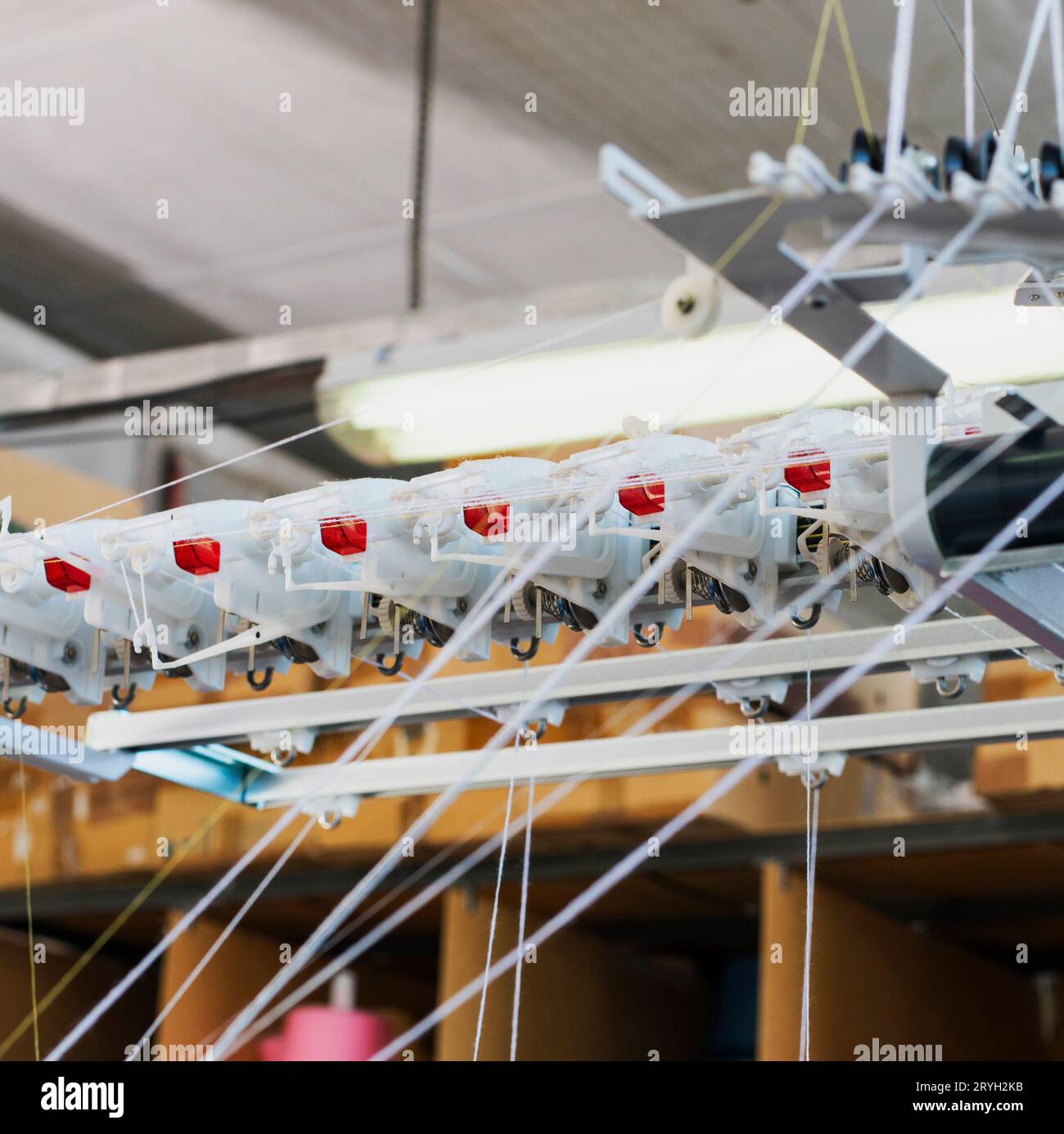 Zurückspulen Ausrüstung an Stricken Shop anzeigen Stockfoto