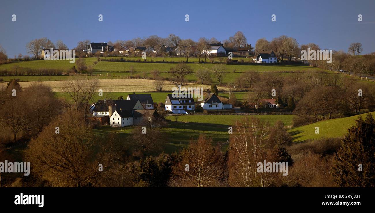 Wohnsiedlungen auf dem Land, Breckerfeld, Ruhrgebiet, Nordrhein-Westfalen, Deutschland, Europa Stockfoto