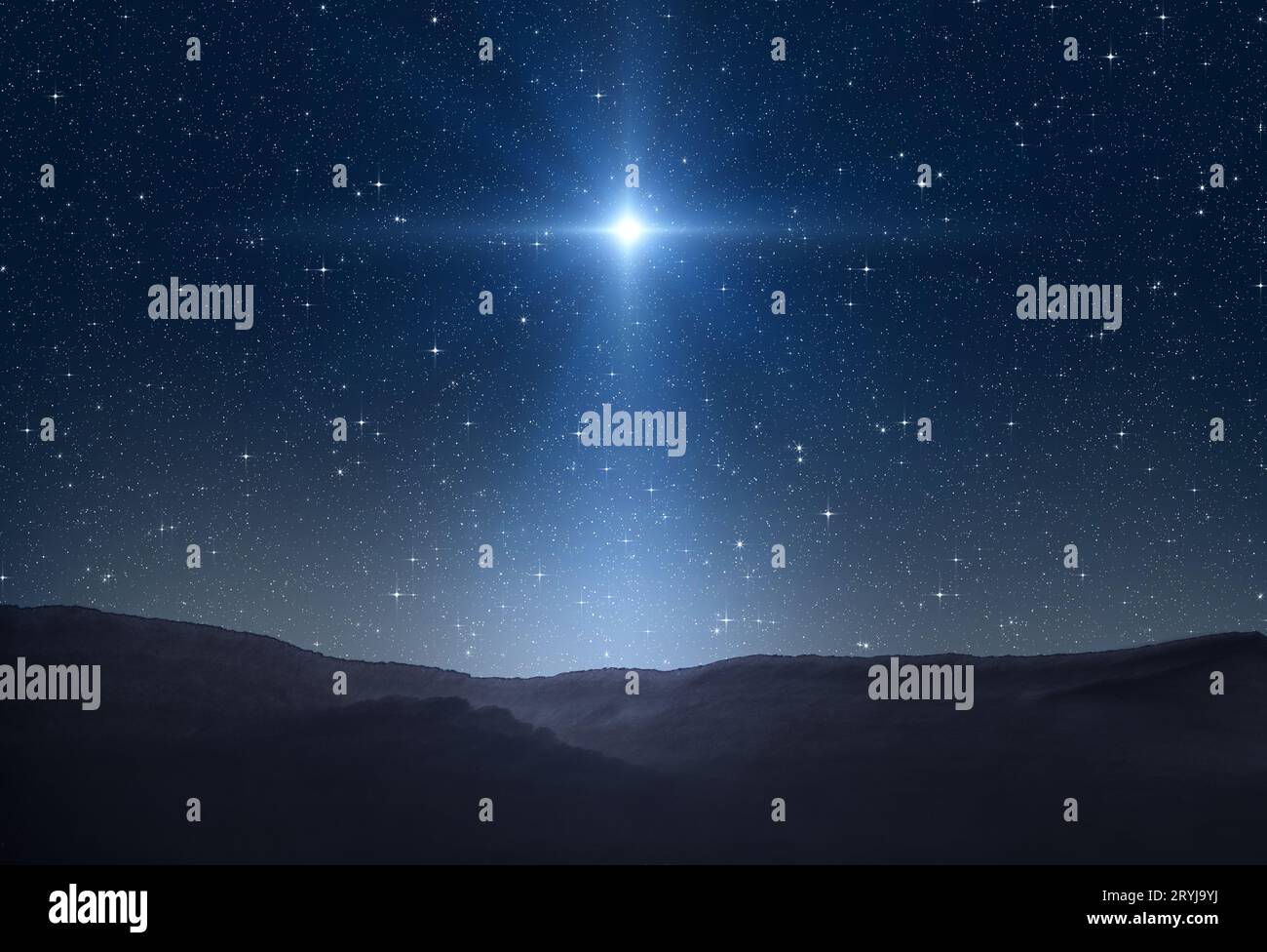 Star of Bethlehem oder Christmas Star. Heller Stern am sternenklaren Nachthimmel Stockfoto